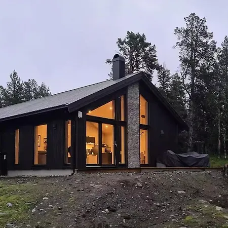 Nyaraló At The Gateway To Jotunheimen *